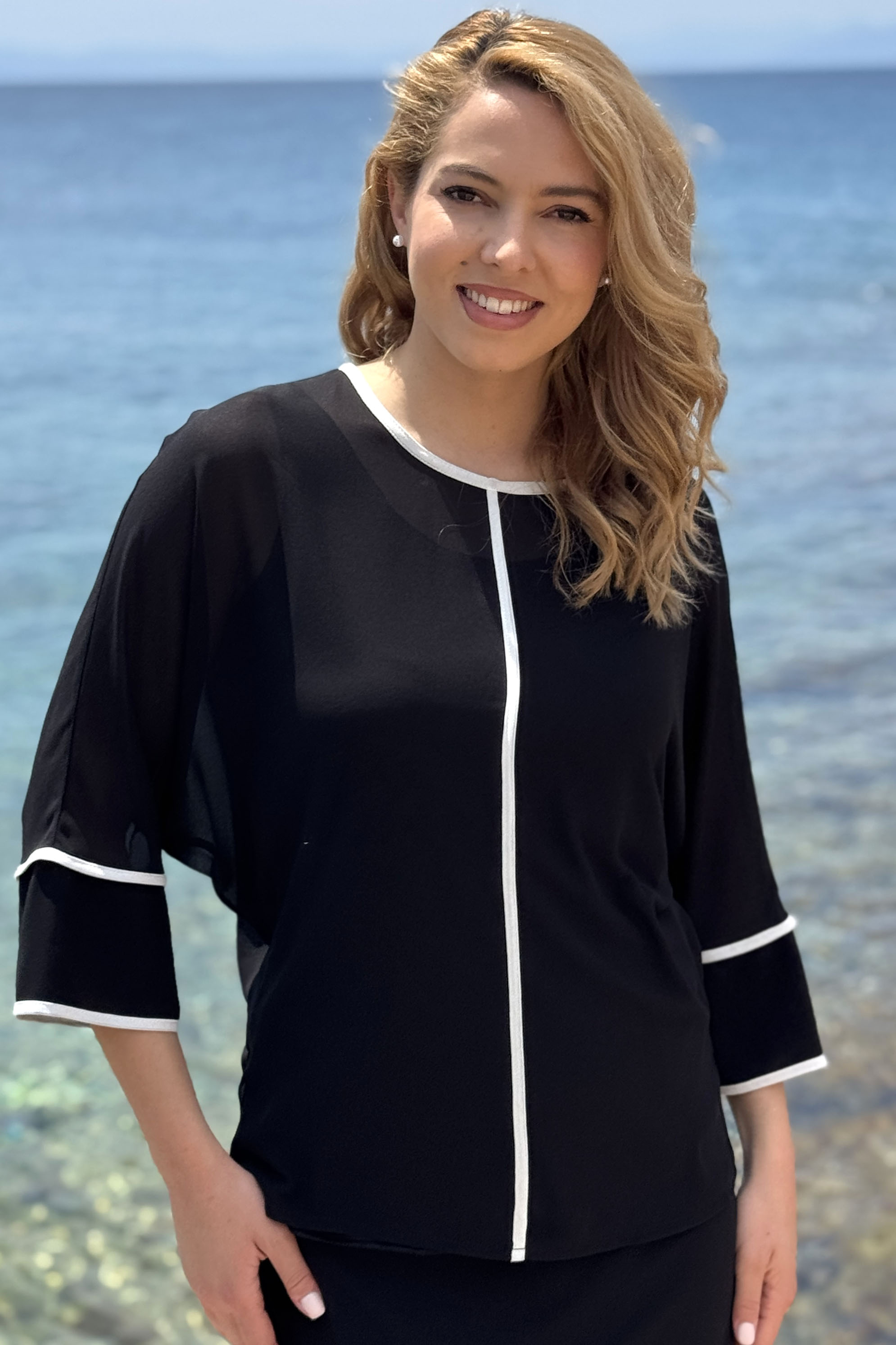Λευκή Μπλούζα Μουσελίνα με Ρέλια Μαύρη