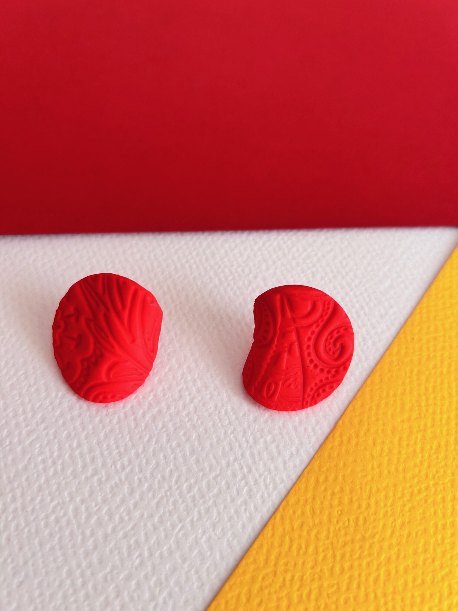 Livia Clay Earring Peach