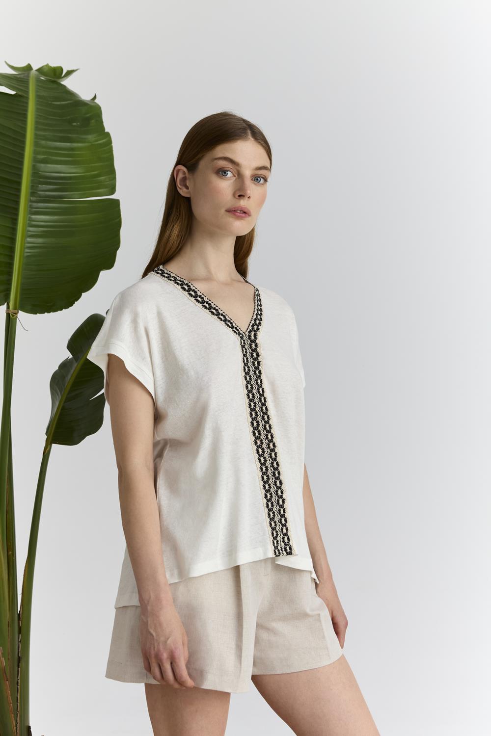 Εκρού Μπλούζα με Κέντημα Marina V Paris